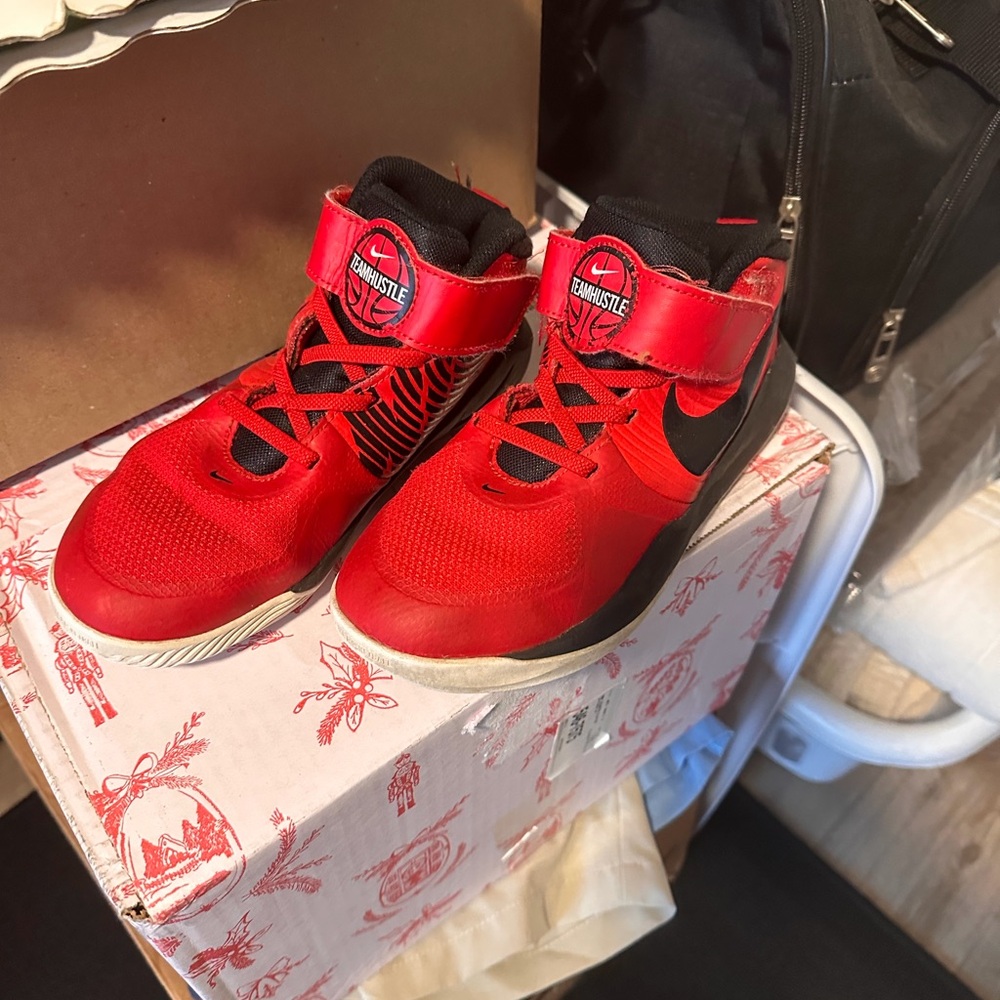 Nike Kids Red and Black Sneakers